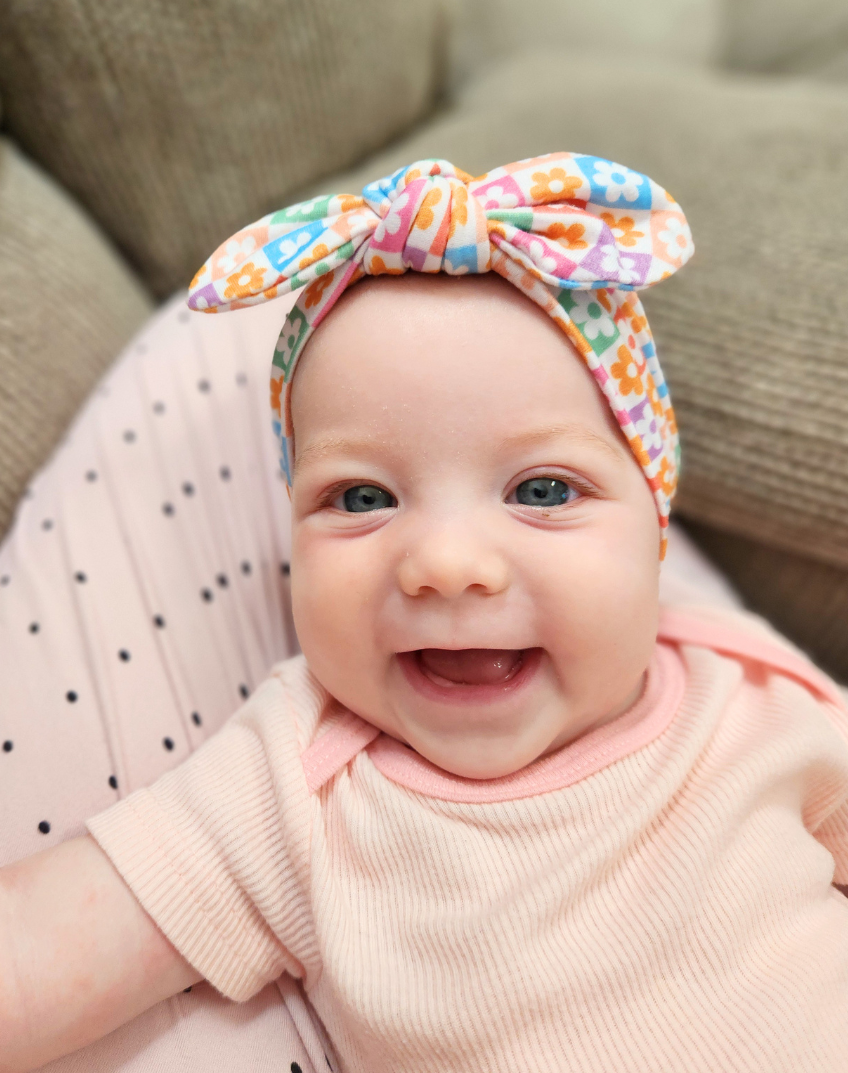 Handmade soft stretchy flower checkered headband for babies and toddlers by By Bella Boutique
