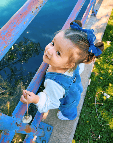 Blue Stars Pinwheel Tulle Bow Clips